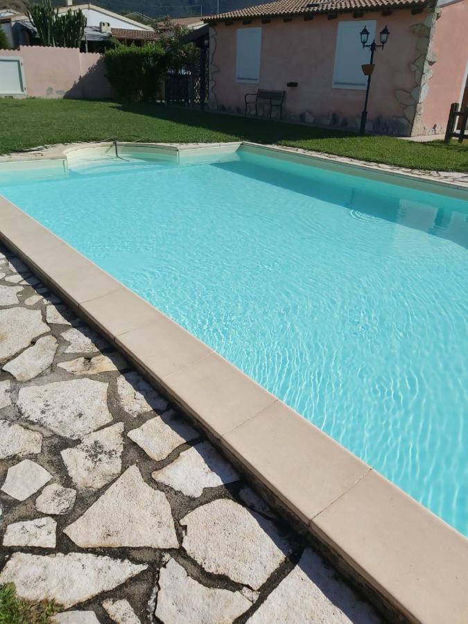 فيلا Casa Dalena Lu Razzoni المظهر الخارجي الصورة